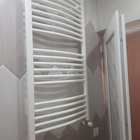Solo Budget Apartment 第比利斯 外观 照片