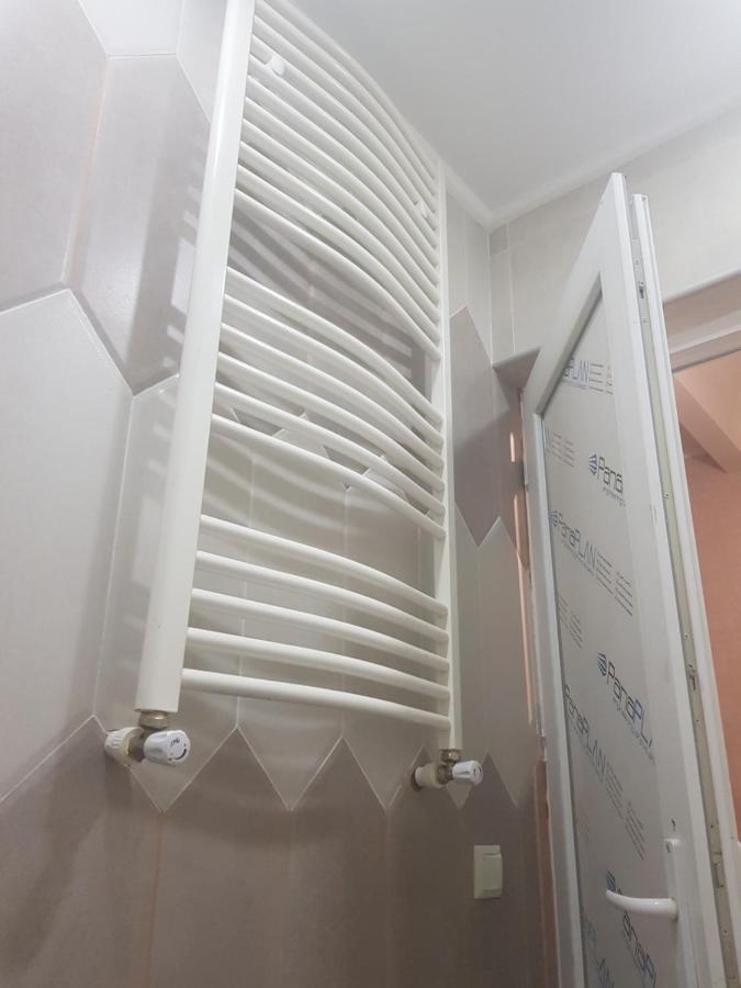Solo Budget Apartment 第比利斯 外观 照片
